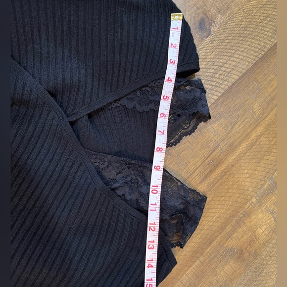 SHEIN Off-the-Shoulder Black Sweater - Picture 10 of 14